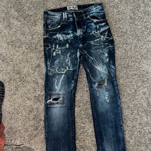 Distressed Slim Fit Jeans